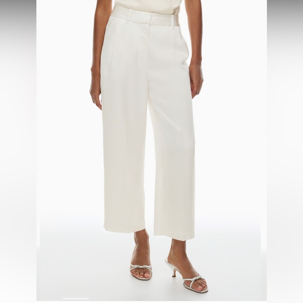 NWT Aritzia Effortless Cropped Light Birch Satin Pants